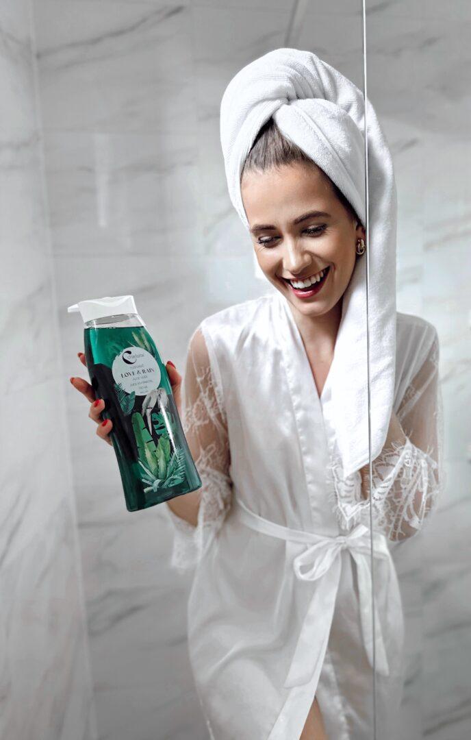 Charlotte Love & Rain tusfürdő 750 ml